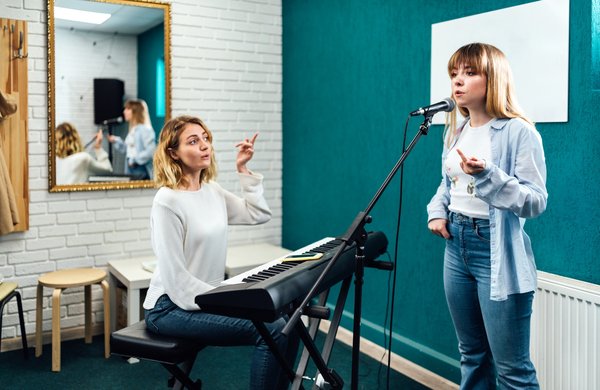 Découvrez des cours de chant sur mesure près de chez vous